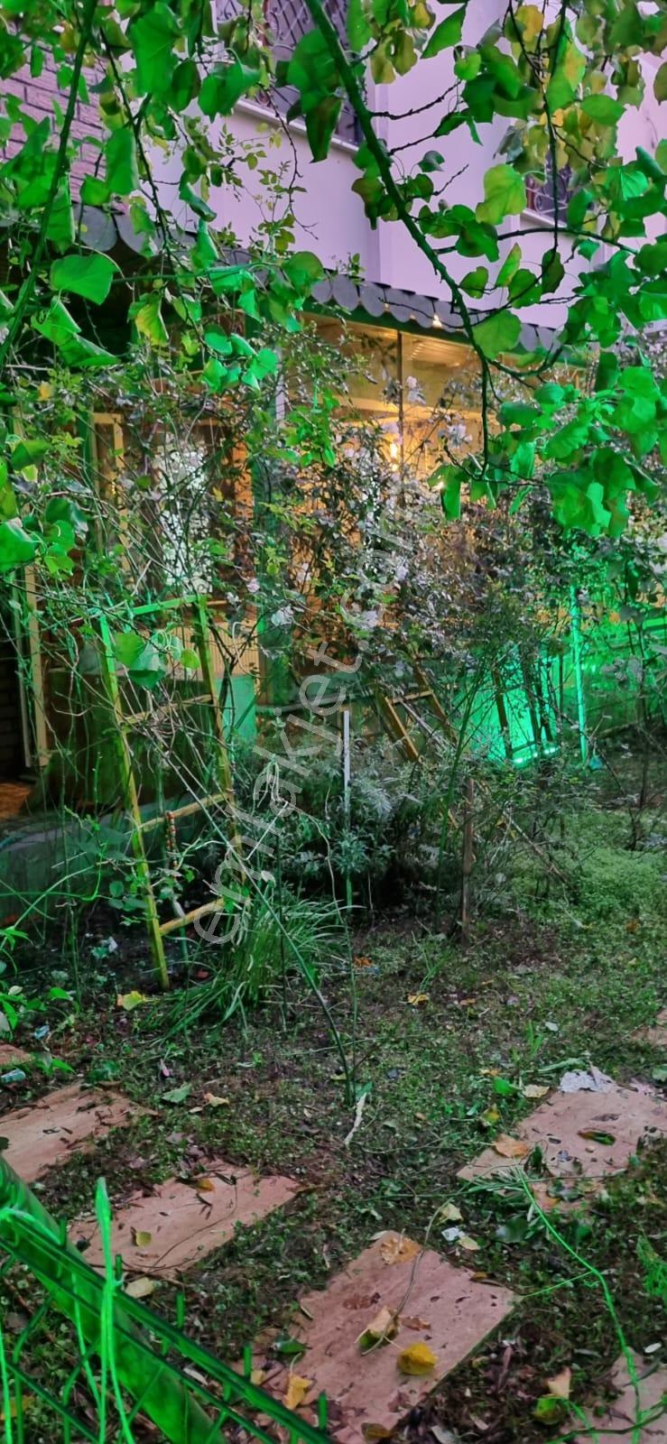 Gazi Mahallesinde Özel Dizayn Edilmiş Dublex Daire - Görsel 23