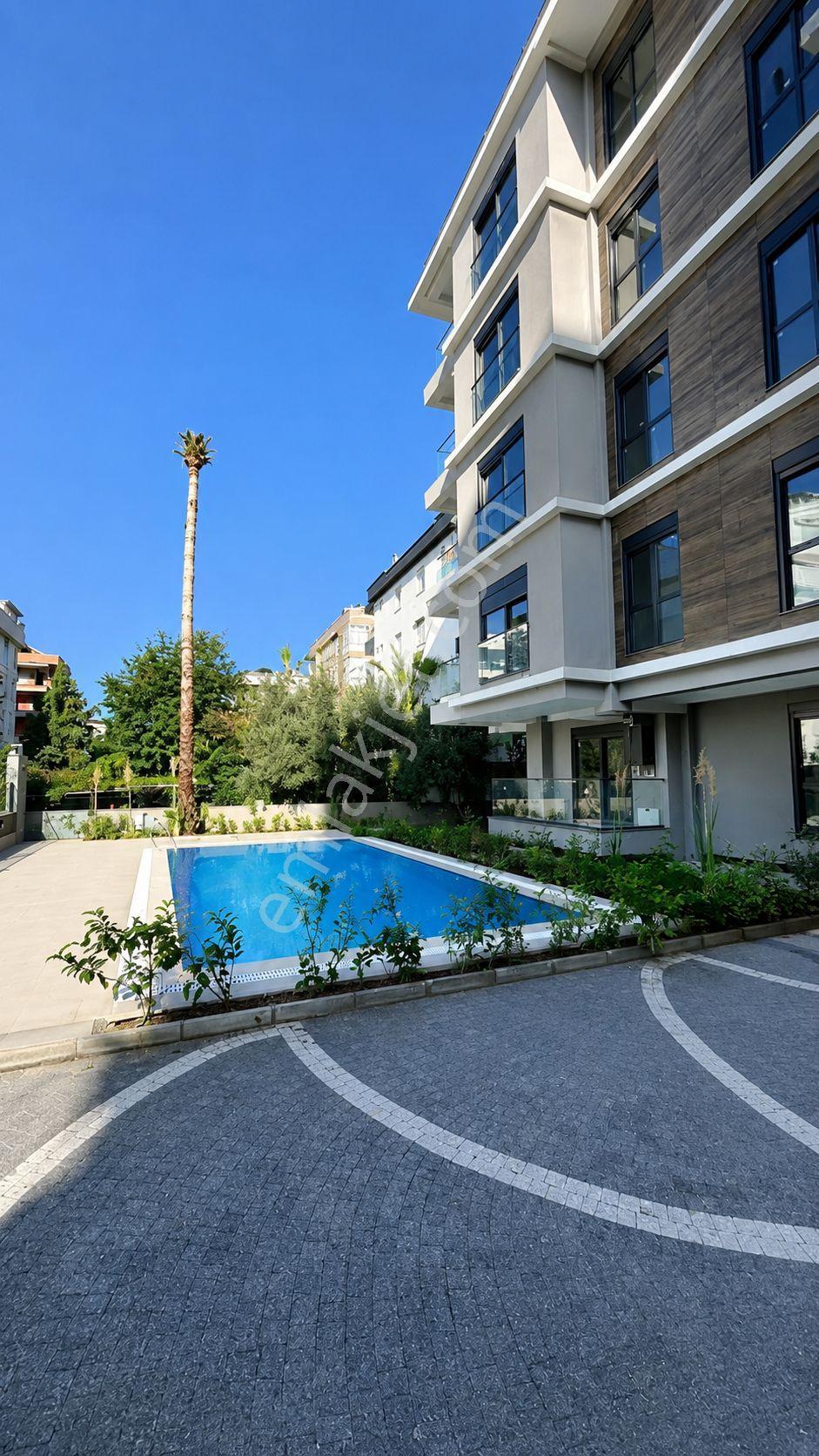Konyaaltı Liman’dasahile Sadece 200 Metre Mesafedesıfır, Modern Ve Prestijli 2+1 Residence Daire - Görsel 3
