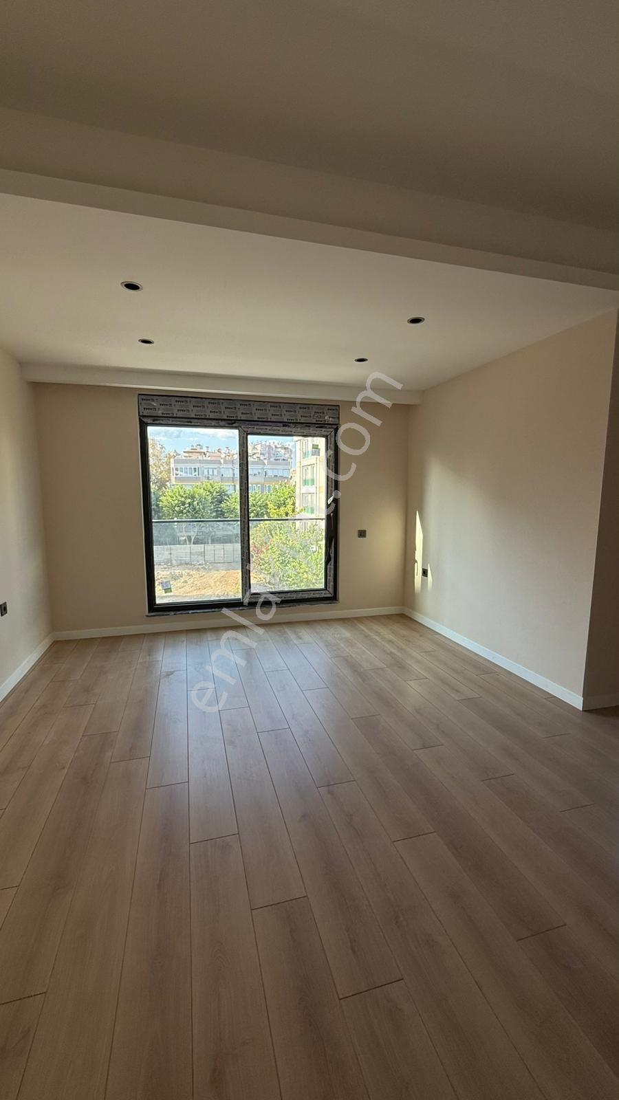 Konyaaltı Liman’dasahile Sadece 200 Metre Mesafedesıfır, Modern Ve Prestijli 2+1 Residence Daire - Görsel 13