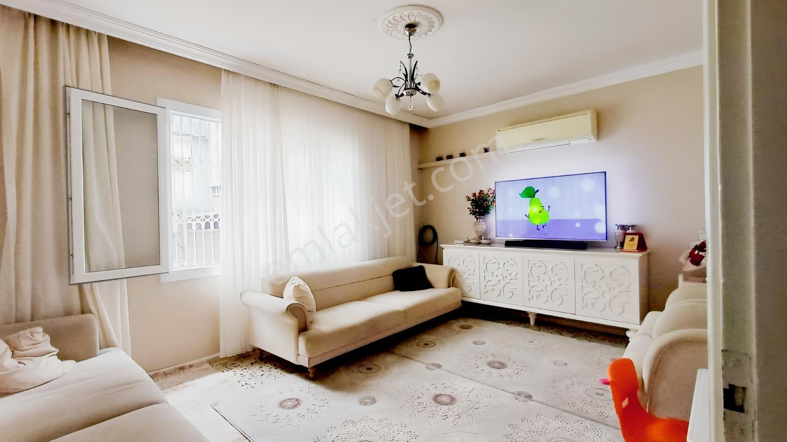 Yeşilevler/barış Mahallesi Satılık Tek Katlı Geniş Müstakil Ev - Görsel 6
