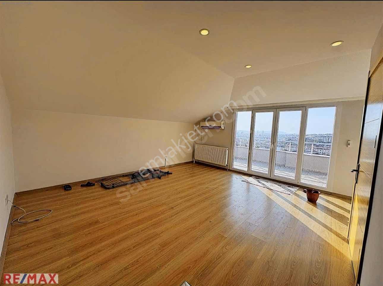 Remax Ten Büyükçekmece Atatürk Mh Rüya Konakları 5+2 Dublex - Görsel 34