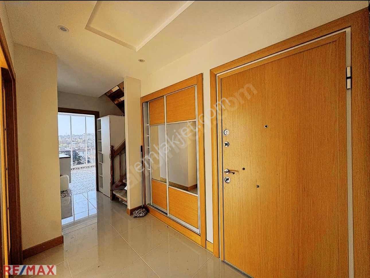 Remax Ten Büyükçekmece Atatürk Mh Rüya Konakları 5+2 Dublex - Görsel 4