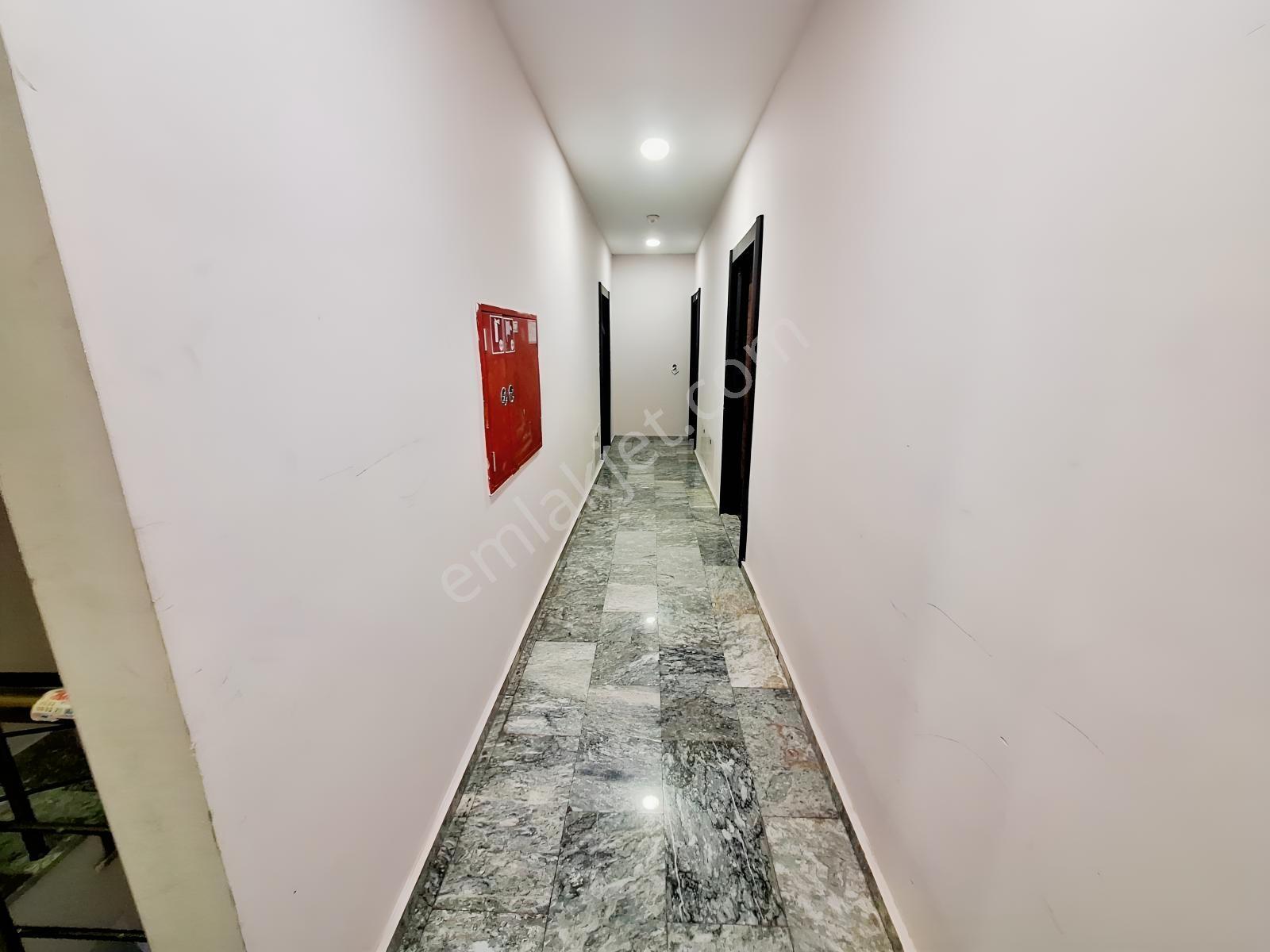 Yeditepe Üniversitesi'nin Alt Kapısında 1+1 Kiralık Eşyalı Daire - Görsel 10