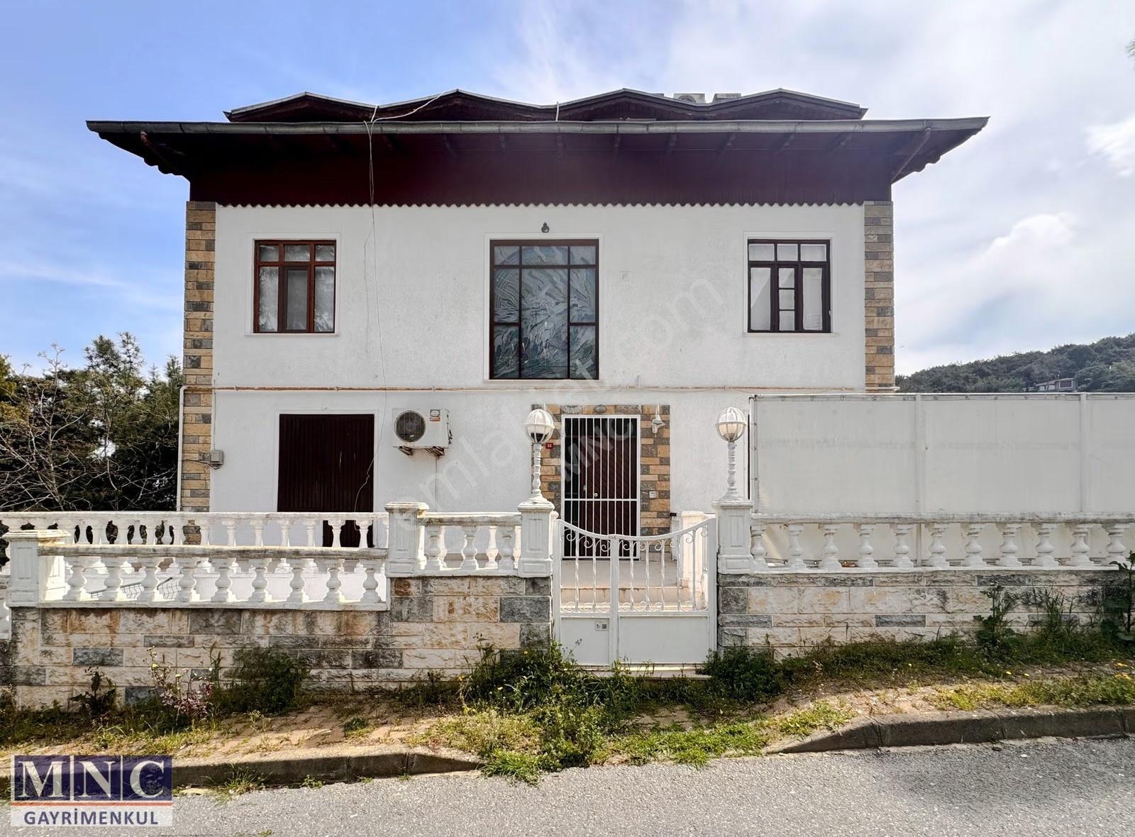 Büyükada Huzur Ve Manzara Bir Arada 4+1 Bahçe Ters Dubleks - Görsel 2