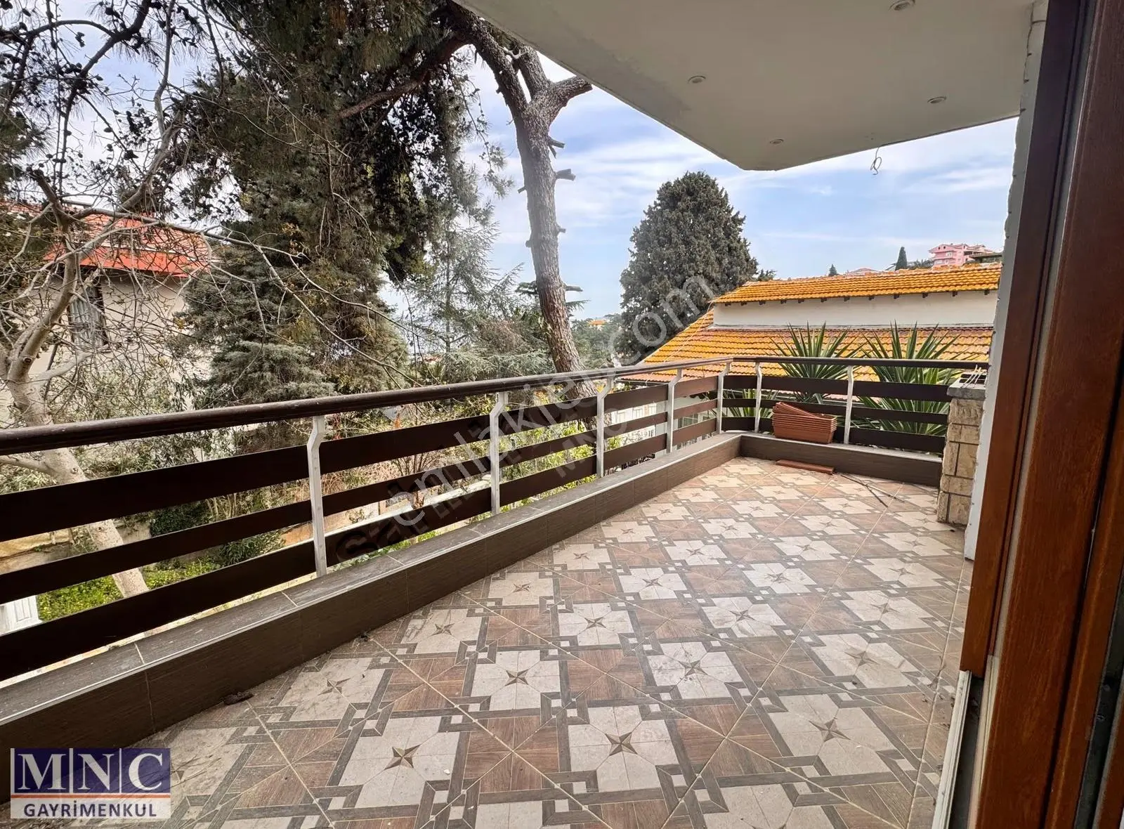 Büyükada Huzur Ve Manzara Bir Arada 4+1 Bahçe Ters Dubleks - Görsel 4