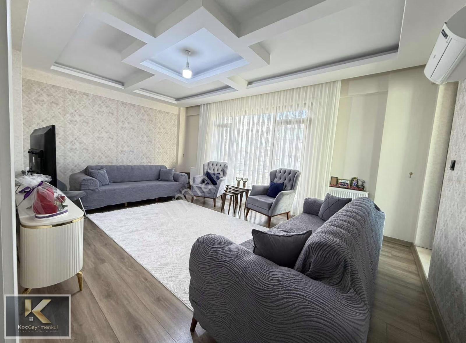 Nevroz Park Arkası Satılık 2+1 110 M2 Net Havuzlu Fırsat Daire - Görsel 3