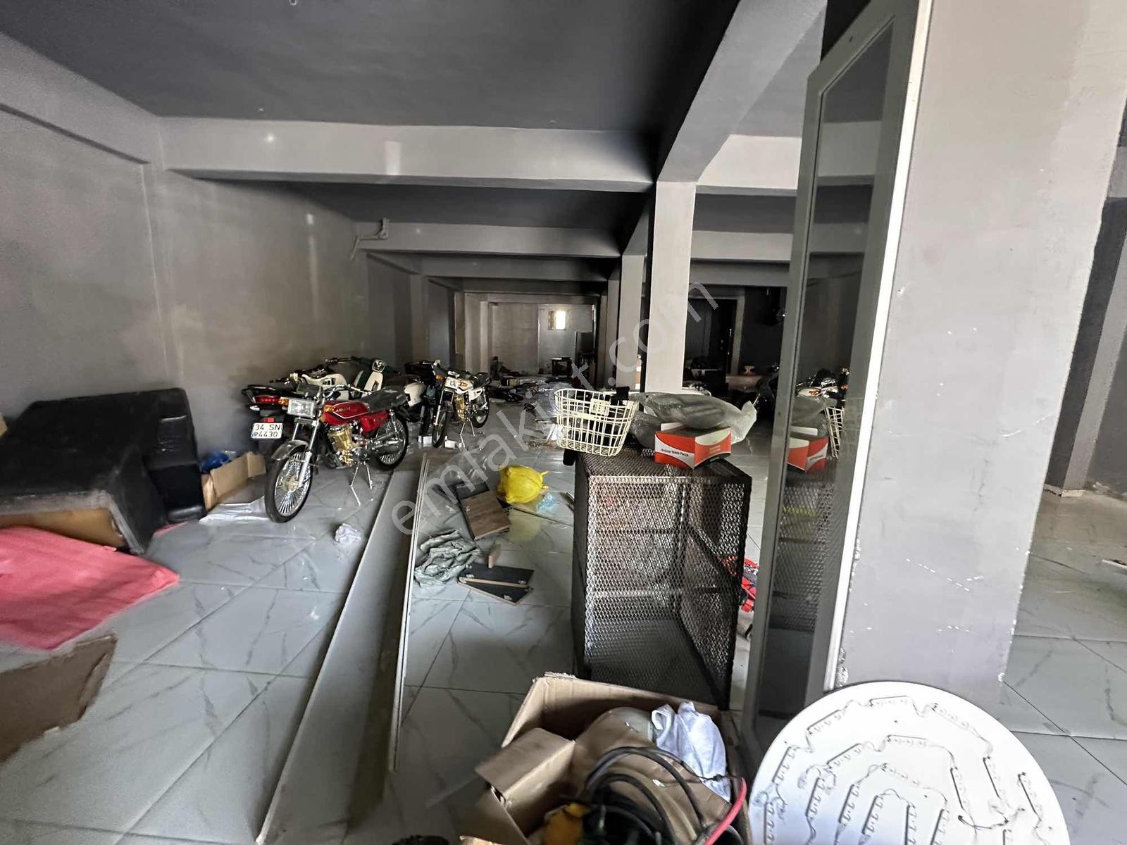 Kiralık Lozan Caddesi Üzerinde Dükkan - Görsel 18