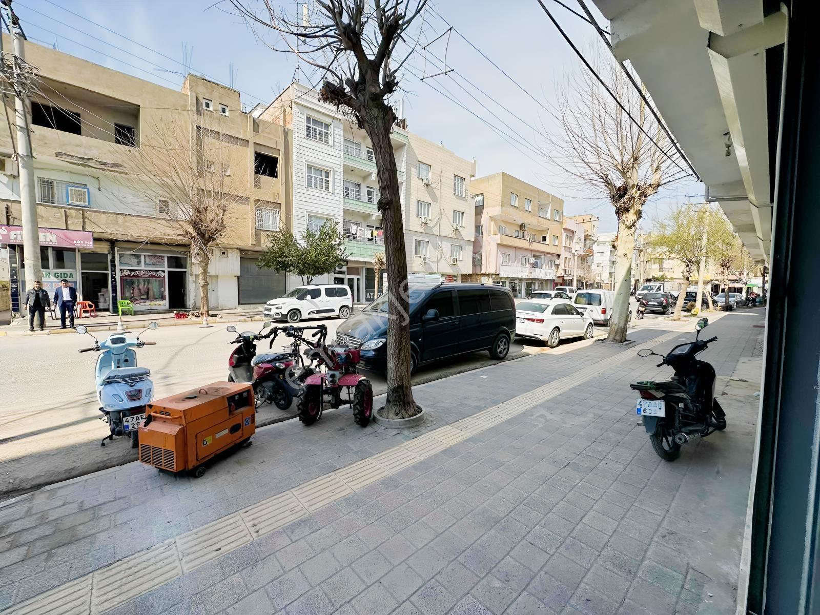 Kiralık Lozan Caddesi Üzerinde Dükkan - Görsel 40