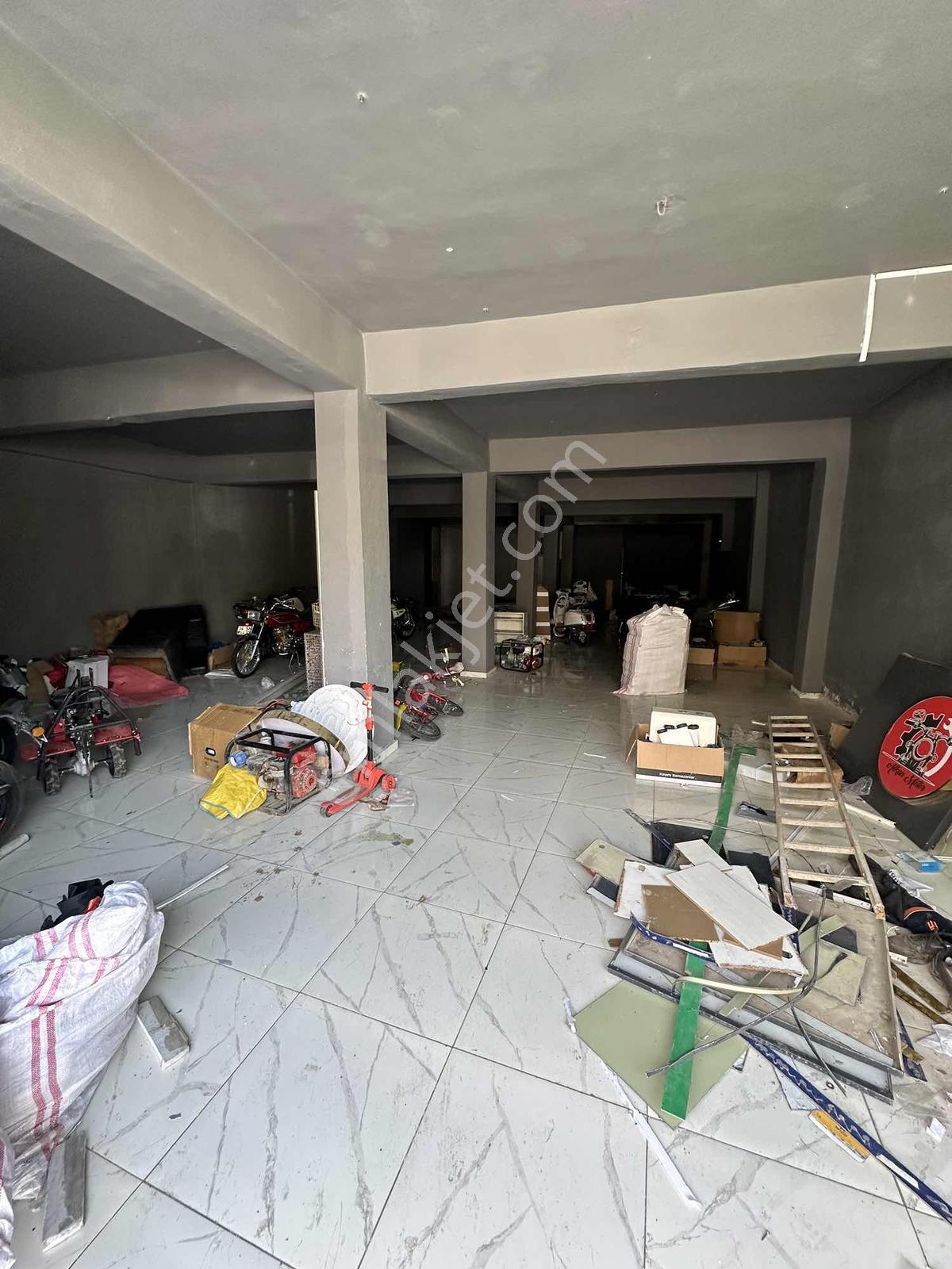 Kiralık Lozan Caddesi Üzerinde Dükkan - Görsel 21