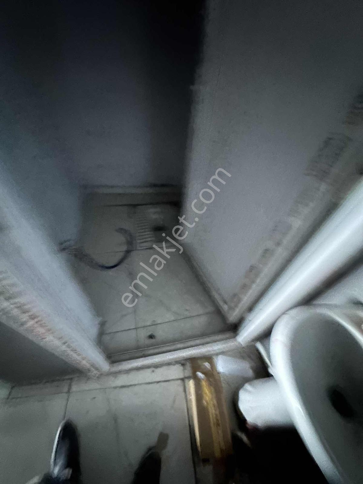 Kiralık Lozan Caddesi Üzerinde Dükkan - Görsel 33
