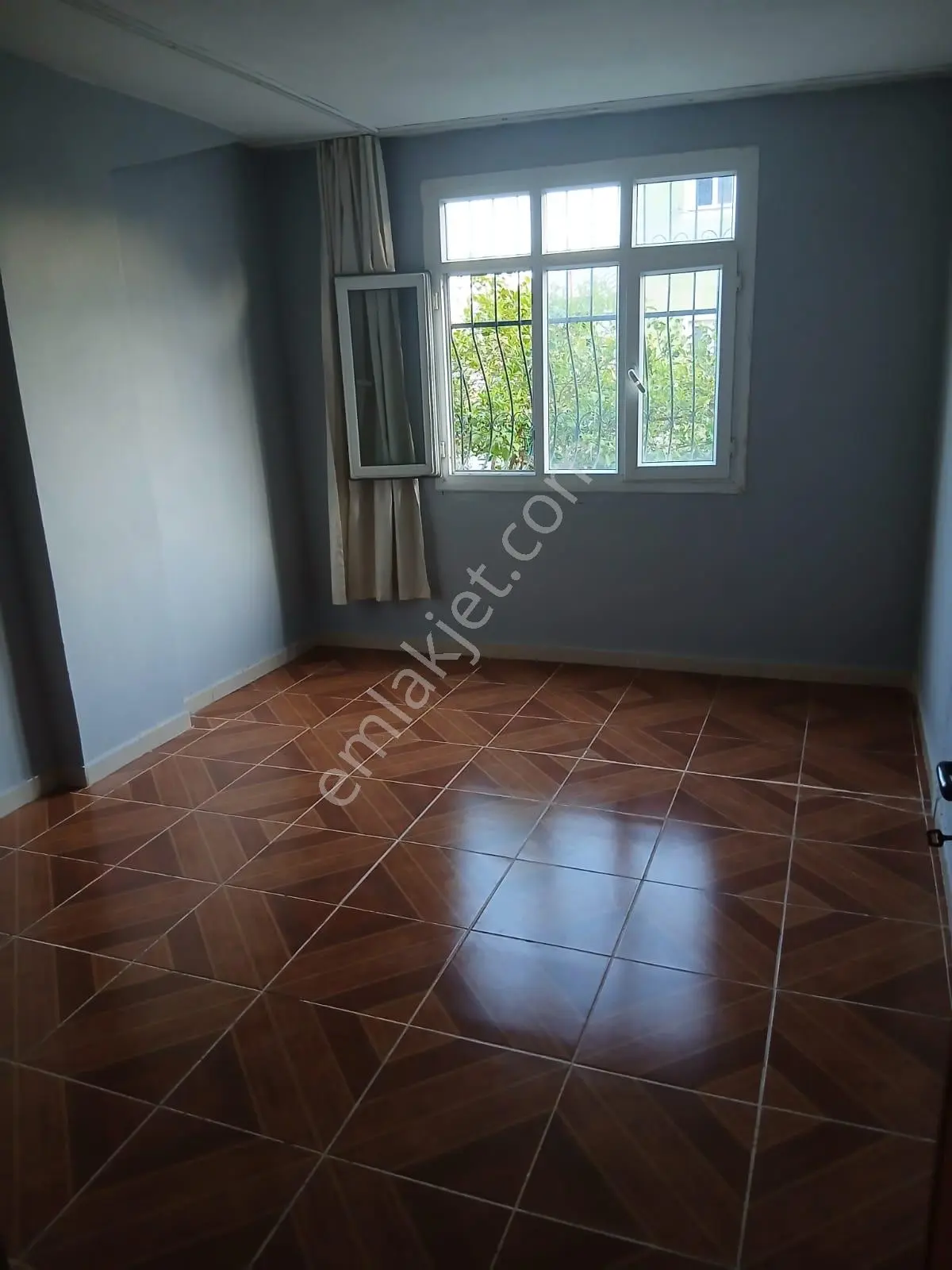Adana Sarıçamda Kozan Yoluna Yakın 1+1 Kiralık Doğalgaz Sobalı Fırsat Daire - Görsel 3