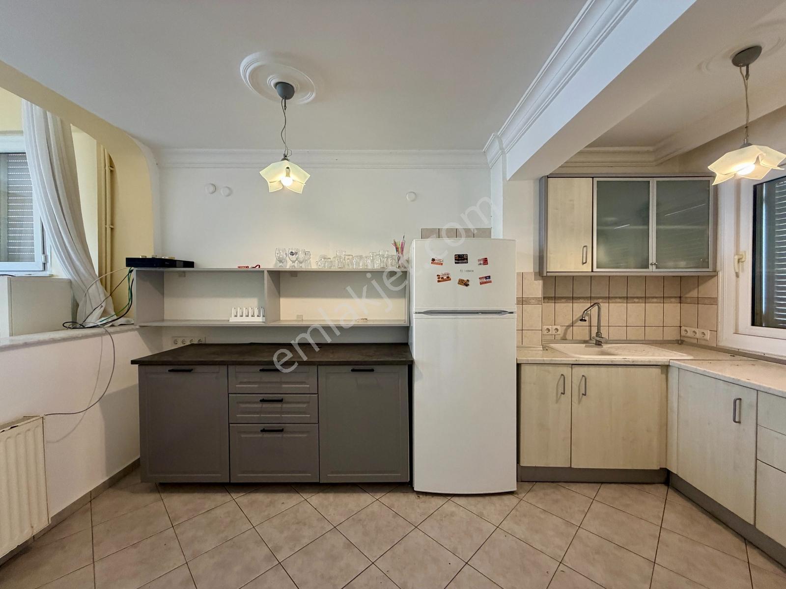 Deniz Manzaralı Yaz /kış Yaşamaya Uygun 4+1 Villa - Görsel 25