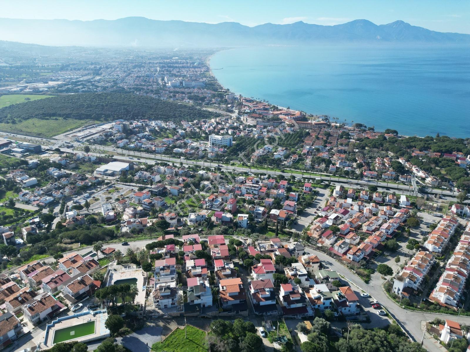 Deniz Manzaralı Yaz /kış Yaşamaya Uygun 4+1 Villa - Görsel 33