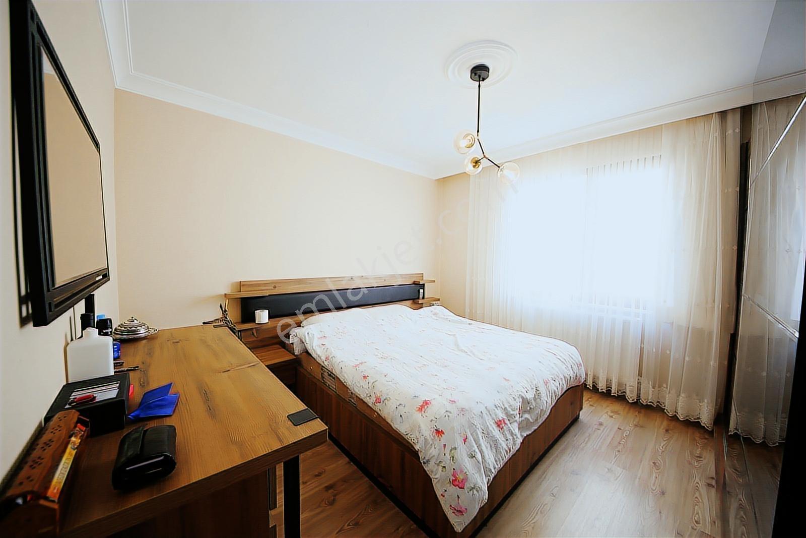 Selim Tan Dan Çekmeköy Mimar Sinan Da 2+1 Eşyalı Kiralık - Görsel 12