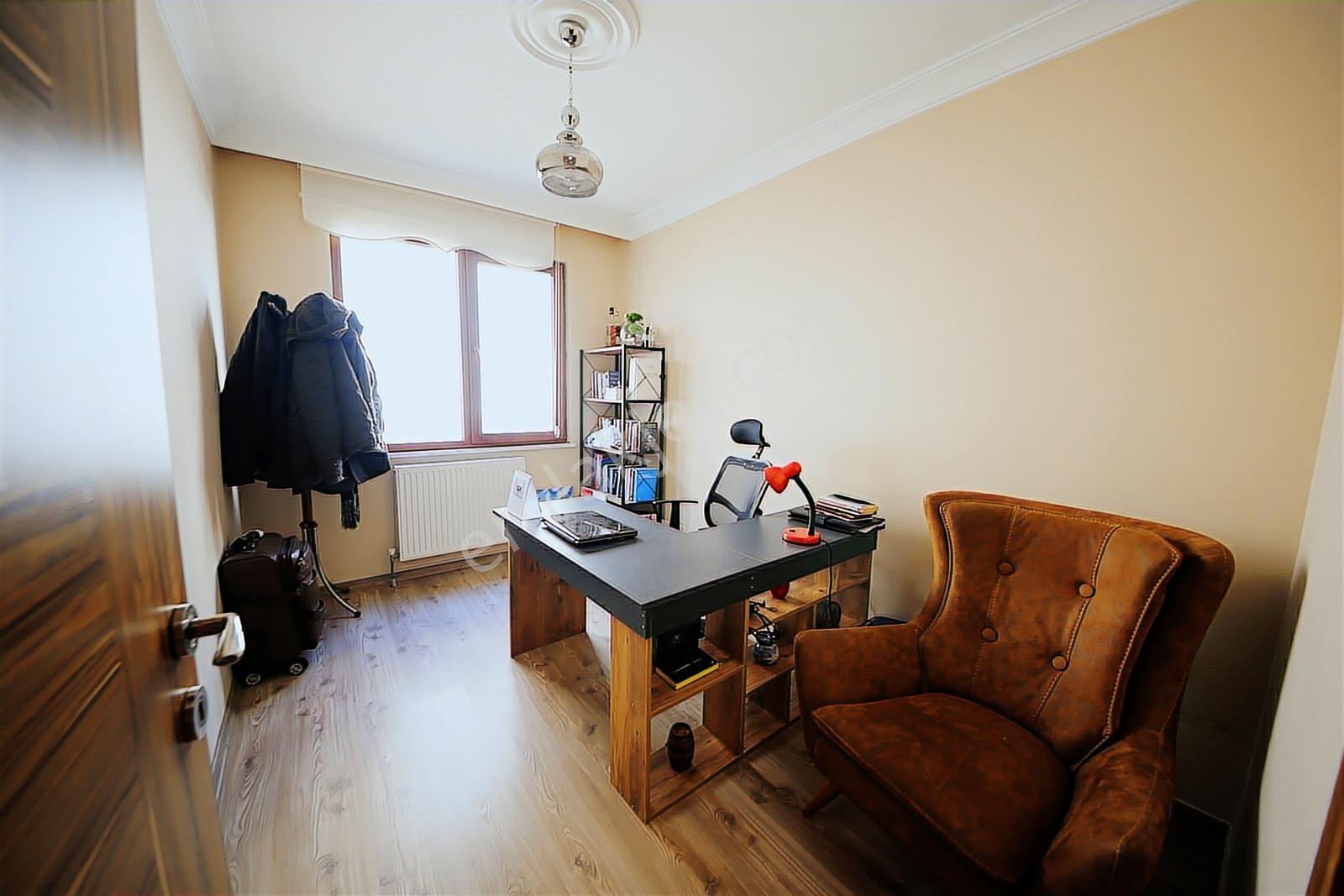 Selim Tan Dan Çekmeköy Mimar Sinan Da 2+1 Eşyalı Kiralık - Görsel 9