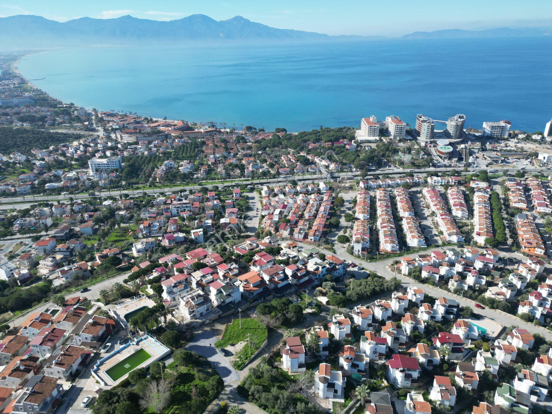 Deniz Manzaralı Yaz /kış Yaşamaya Uygun 4+1 Villa - Görsel 35