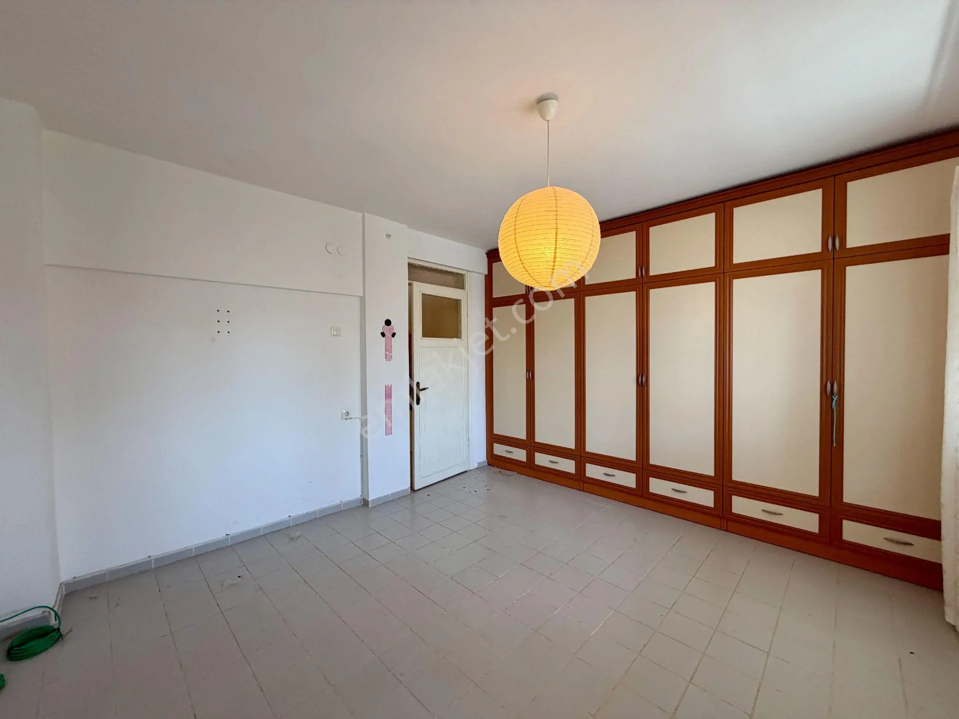 Deniz Manzaralı Yaz /kış Yaşamaya Uygun 4+1 Villa - Görsel 8
