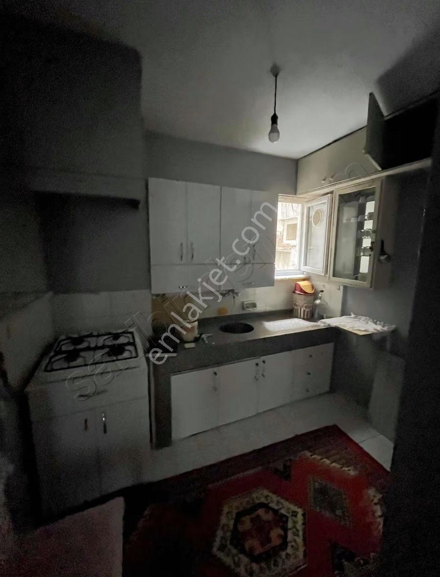 Gemlik Çarşı Meydanında Satılık Yatırımlık Eşyalı Daire - Görsel 4