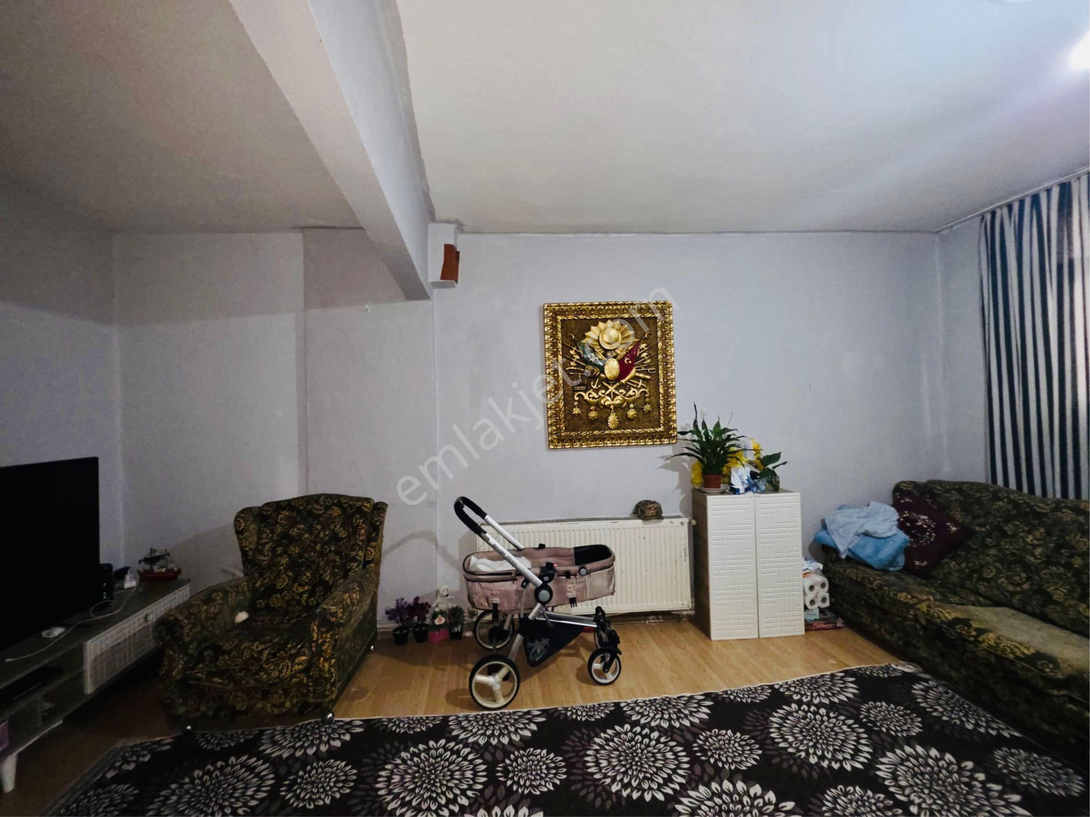 🏡 Üsküdar Aziz Mahmut Hüdayi Mahallesi’nde Satılık 2+1 Daire - Görsel 3