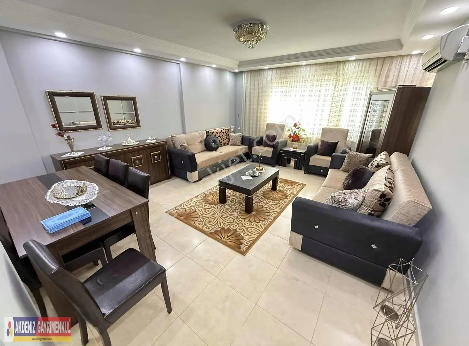 Adana Koopta 3+1 Kapalı Mutfak Cepheleri Açık Geniş Daire