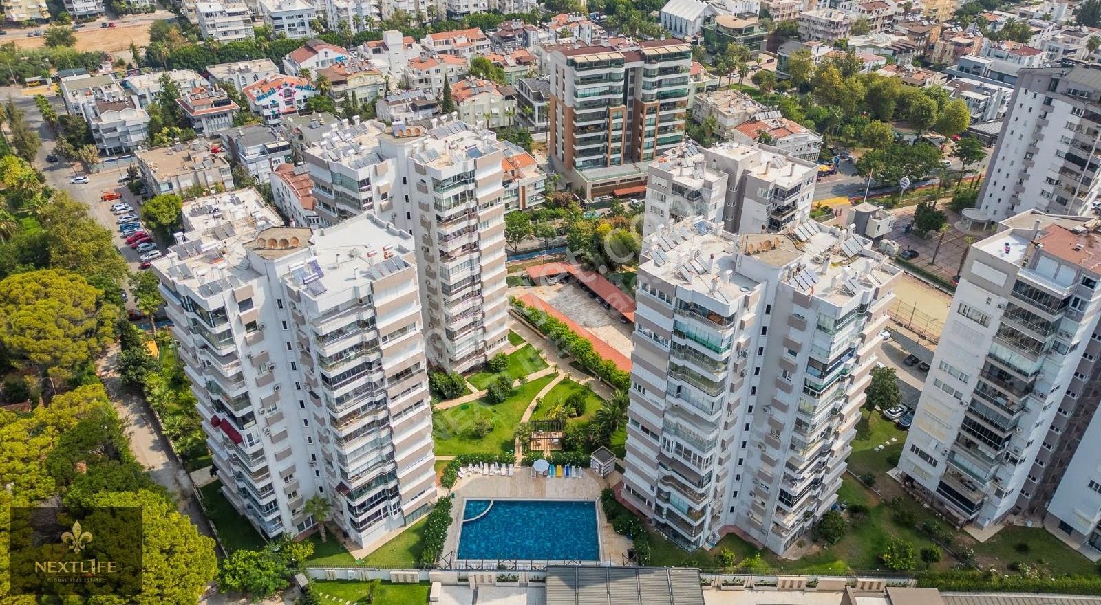Lara Denize Sıfır Sitede 4+1 240 M2 Full Yapılı Eşyalı Fiyat - Görsel 29