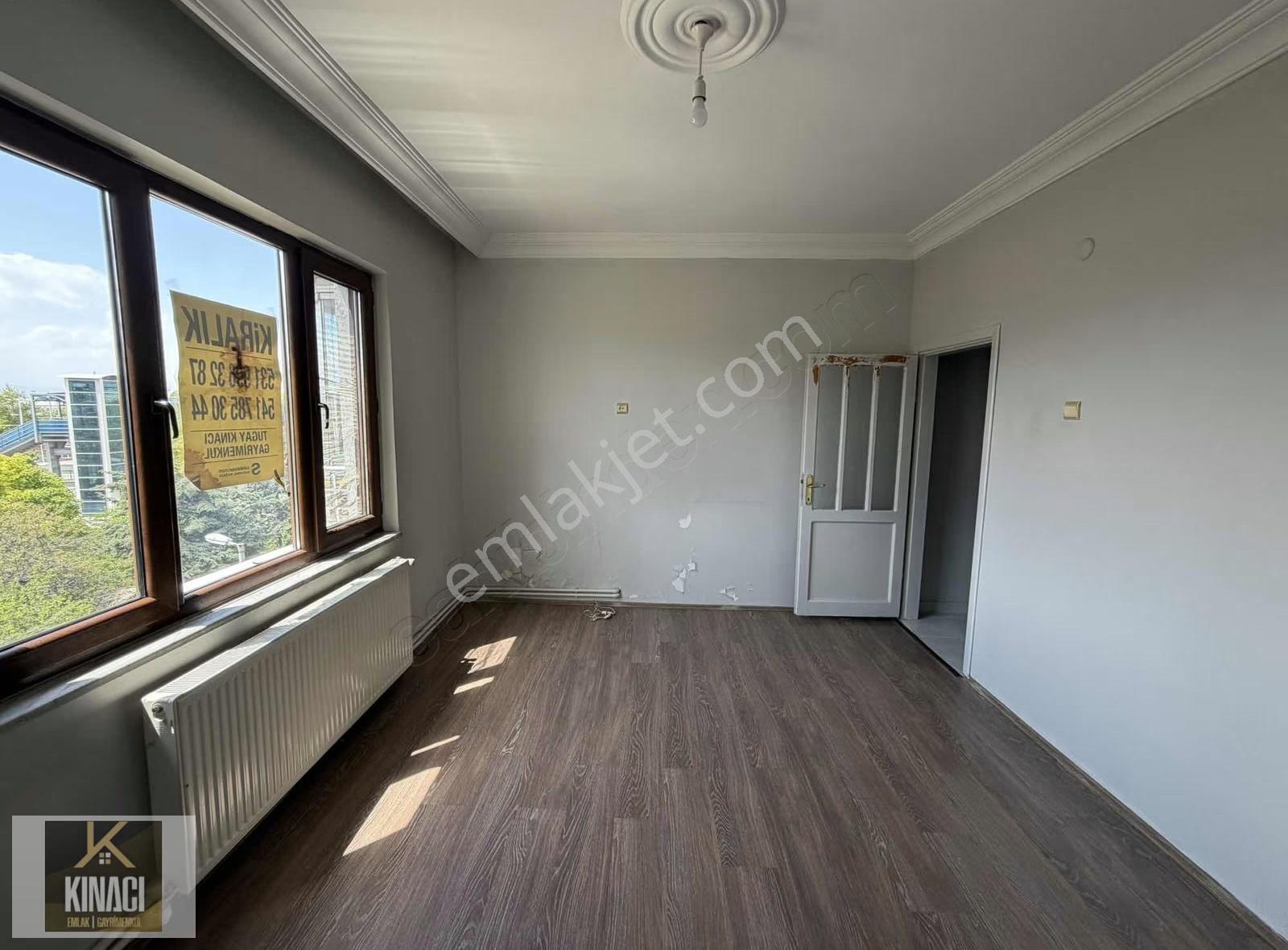 Tugay Kınacı'dan Özalper De Kiralık 3+1 Ara Kat Daire - Görsel 4