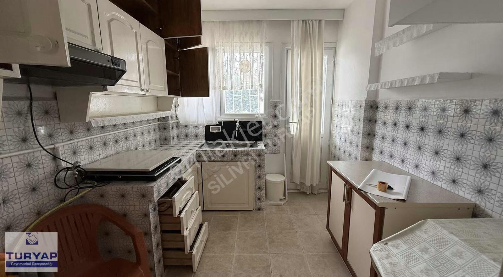 Silivri Semizkumlar'da Denize Sıfır Kiralık 2+1 Daire - Görsel 12