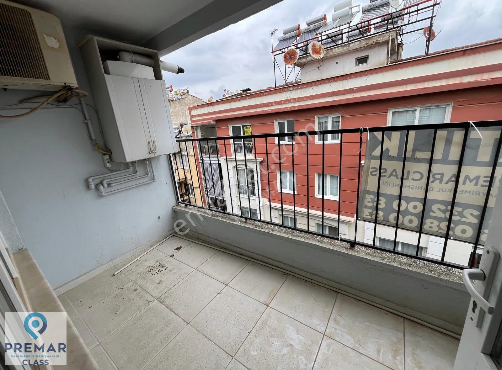Meşrutiyet'te Yeni Tadilatlı, Masrafsız 3+1 Daire (130m²) - Görsel 32