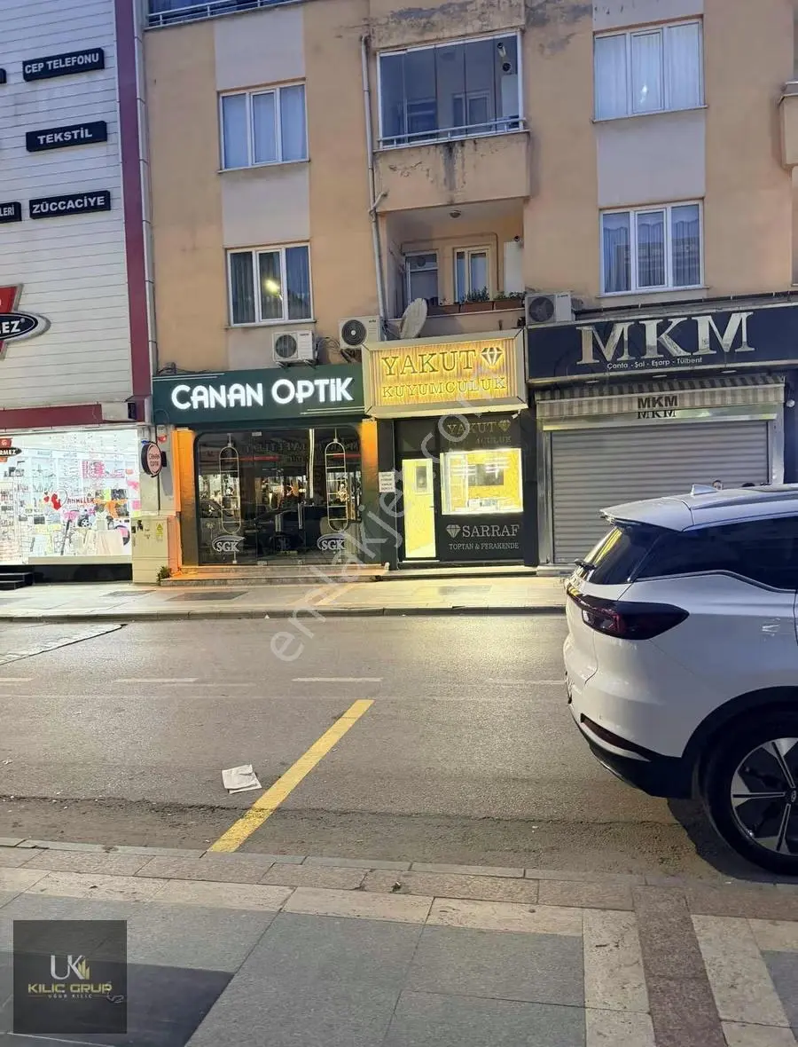 Körfezin En İşlek Caddesi Ağadere'de Kiralık Dükkan - Görsel 5