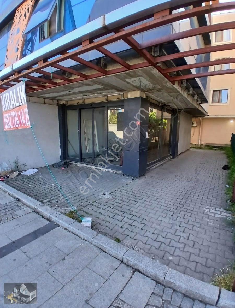 Sancaktepe Sevenler Caddesi Hareketli Lokasyonda Kiralık Dükkan - Görsel 8