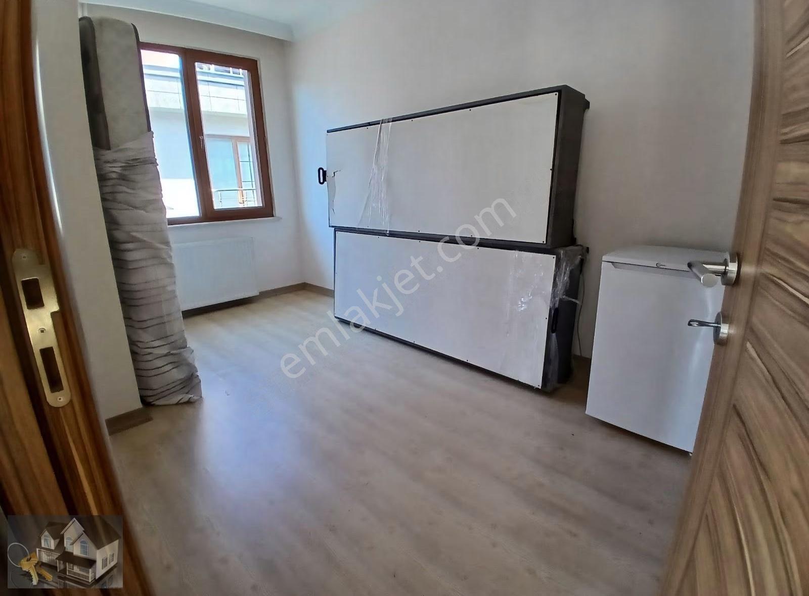 Çekmeköy Taşdelen Site İçerisinde Kiralık 3+1 180m2 Dublex Daire - Görsel 9
