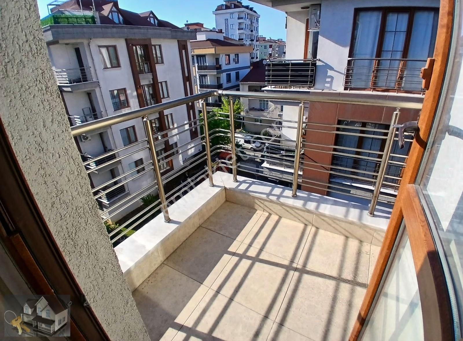 Çekmeköy Taşdelen Site İçerisinde Kiralık 3+1 180m2 Dublex Daire - Görsel 3