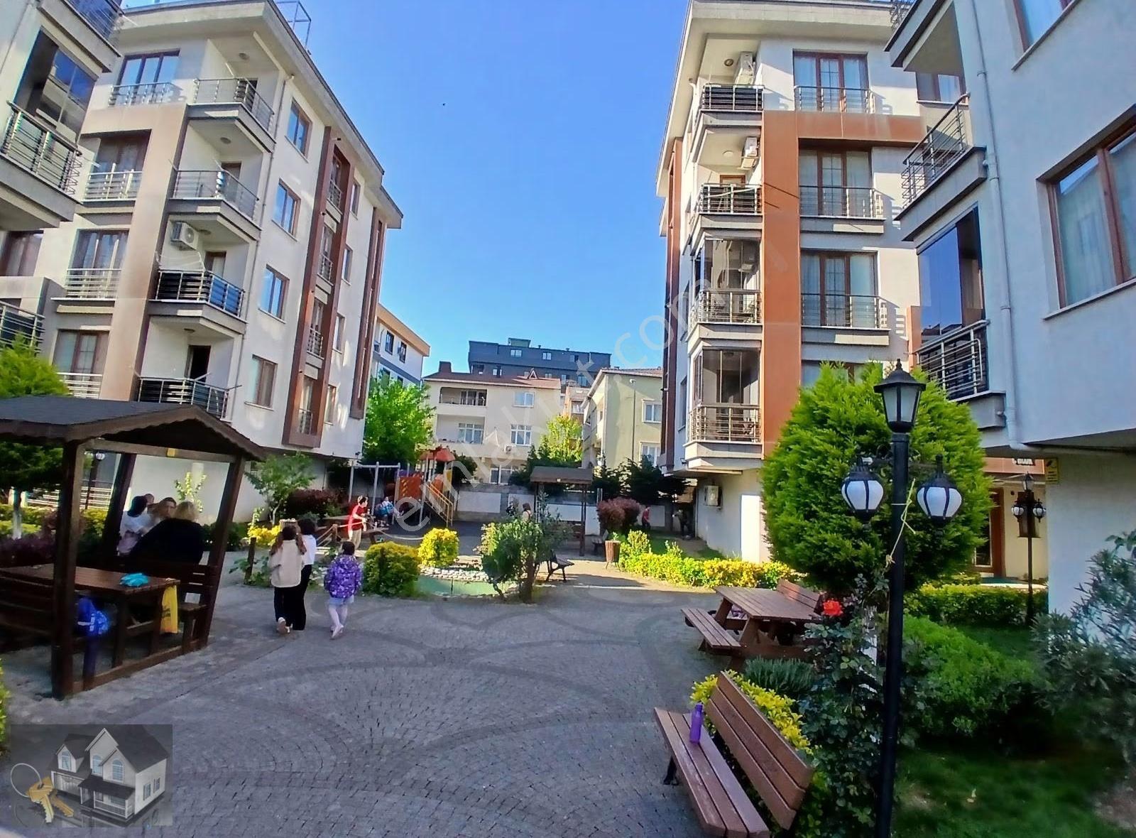 Çekmeköy Taşdelen Site İçerisinde Kiralık 3+1 180m2 Dublex Daire - Görsel 22