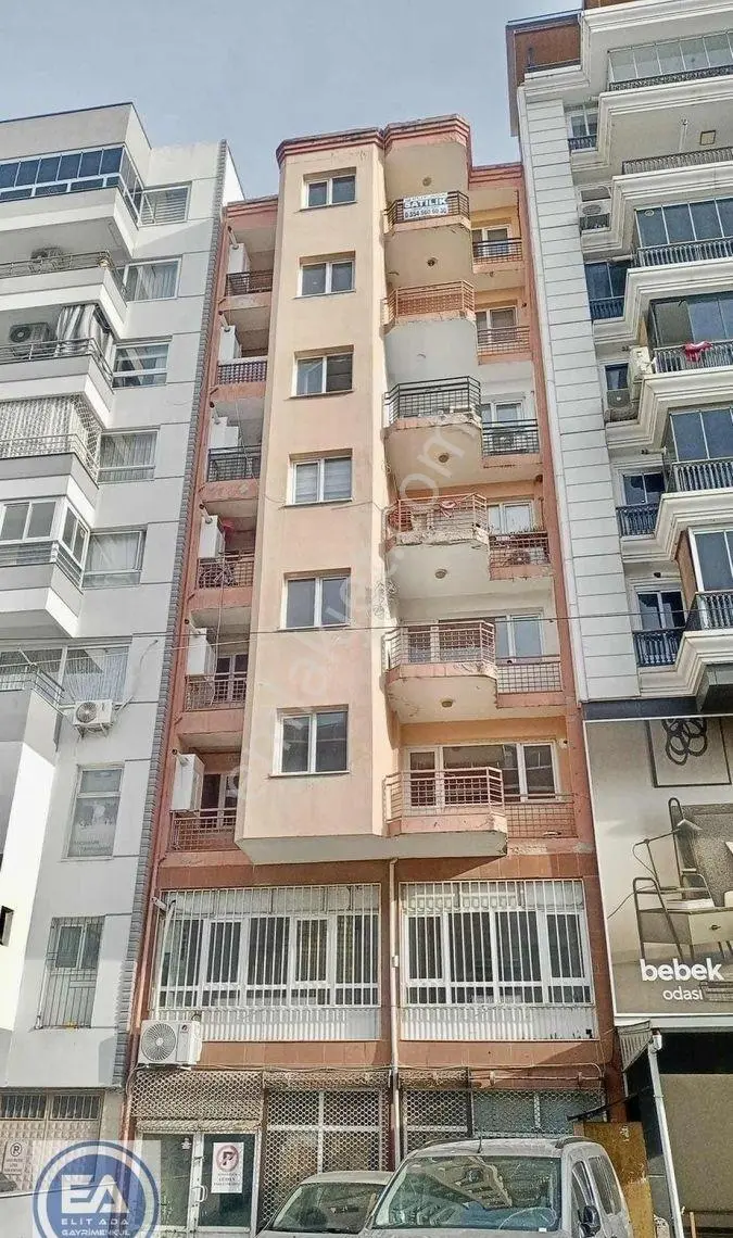Yunusemre Mahallesinde 8 Eylül Caddesinde Asansörlü 3+1