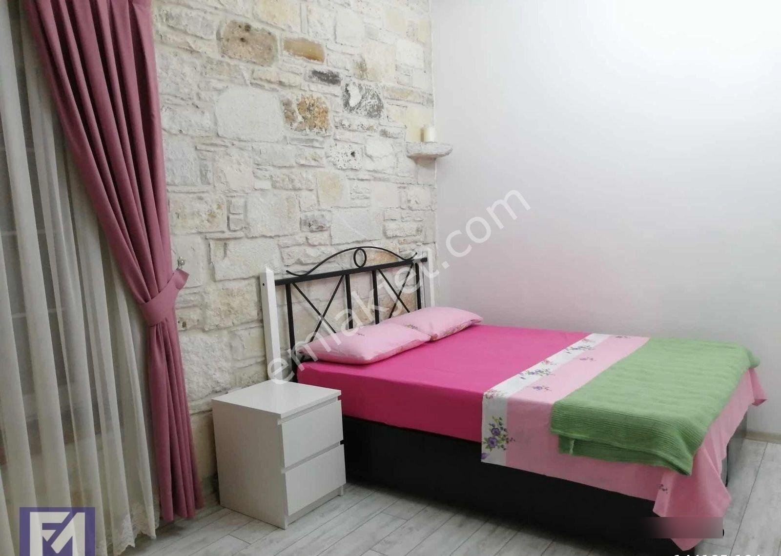 Foçaköy De Satılık Orjinal Taş Villa - Görsel 7