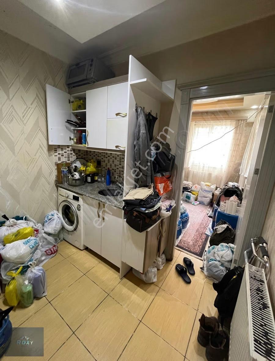 Binevler Civarı 1+1 Balkonlu Kiracılı Satılık Stüdyo Daire - Görsel 5