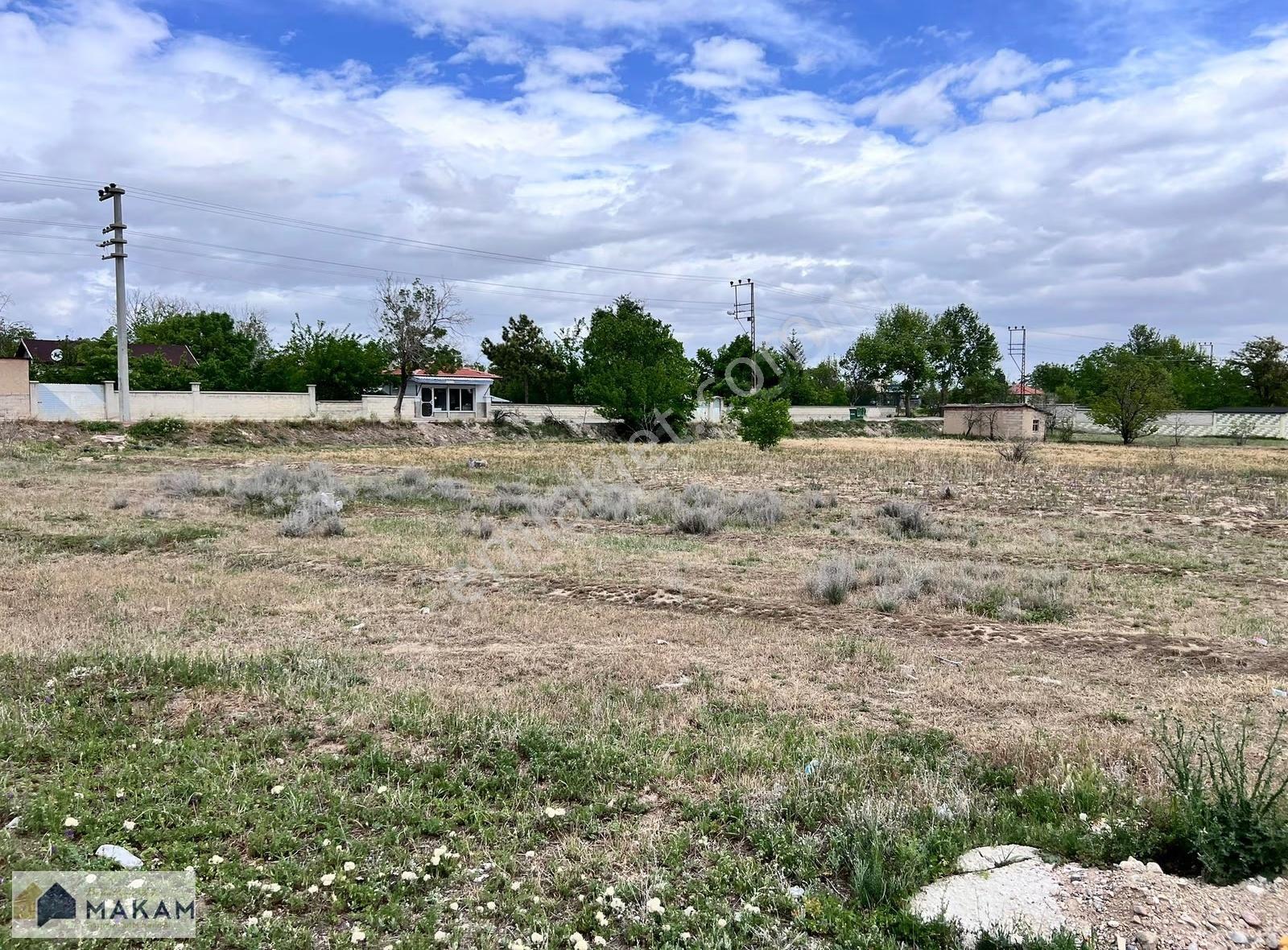 Lalebahçe Cad. Cepheli Satılık 1.600m2 Villa Arsası - Görsel 2