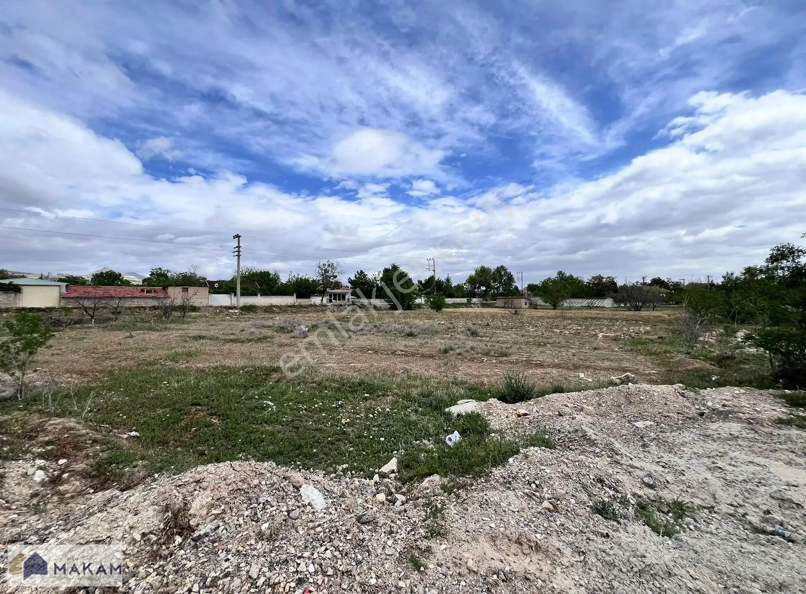 Lalebahçe Cad. Cepheli Satılık 1.600m2 Villa Arsası - Görsel 4