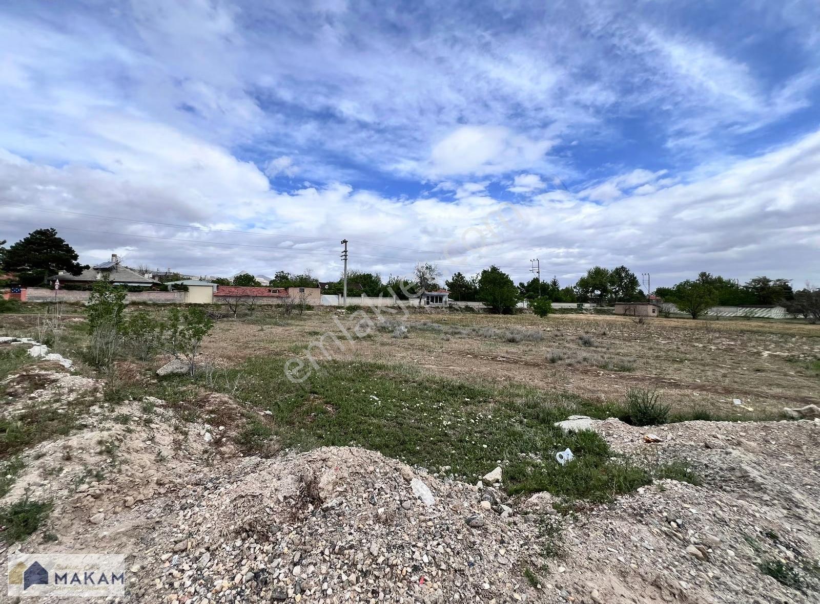 Lalebahçe Cad. Cepheli Satılık 1.600m2 Villa Arsası - Görsel 5