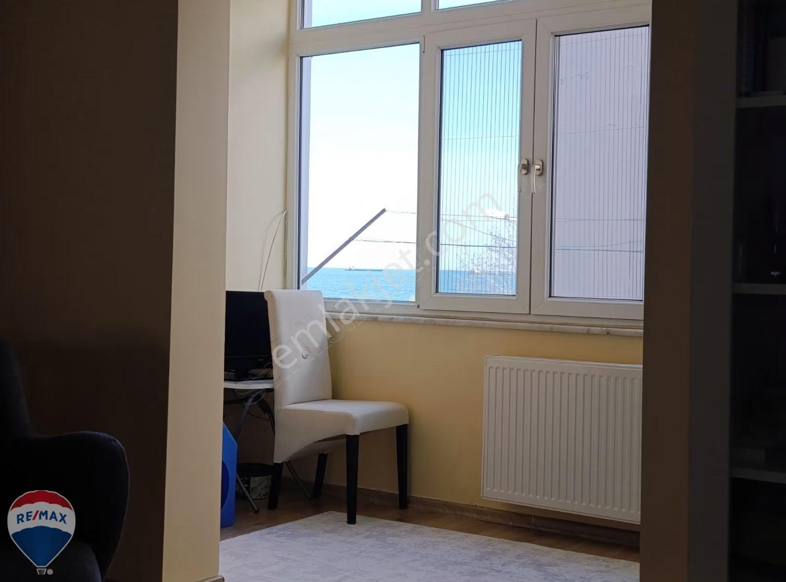 Re/max Mavi'den Deniz Manzaralı Mutfak Ayrı 3+1 Bahçeli Dubleks - Görsel 17