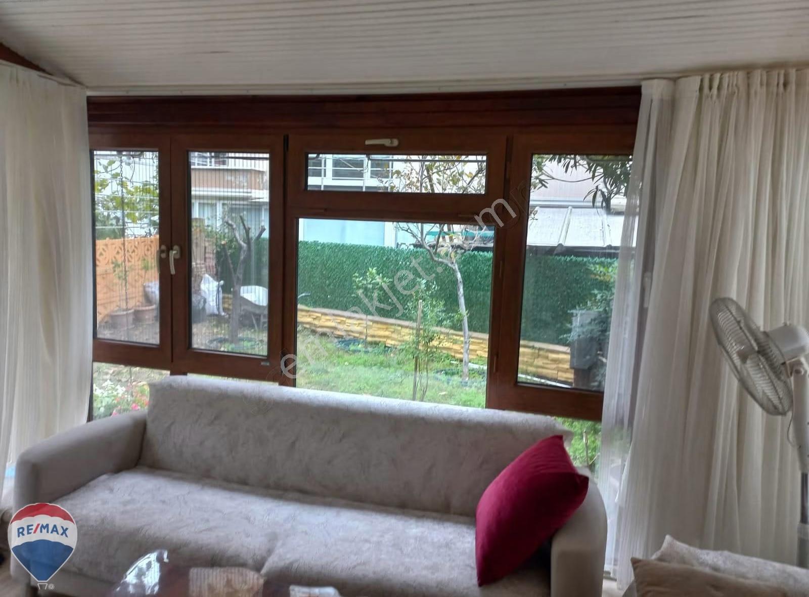 Re/max Mavi'den Deniz Manzaralı Mutfak Ayrı 3+1 Bahçeli Dubleks - Görsel 13