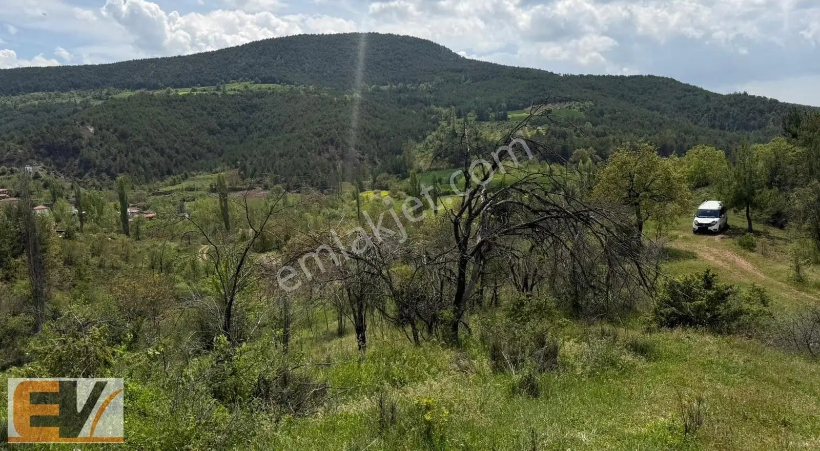 Bilecik Gölpazarında 5.200 M2 Satılık Parsel