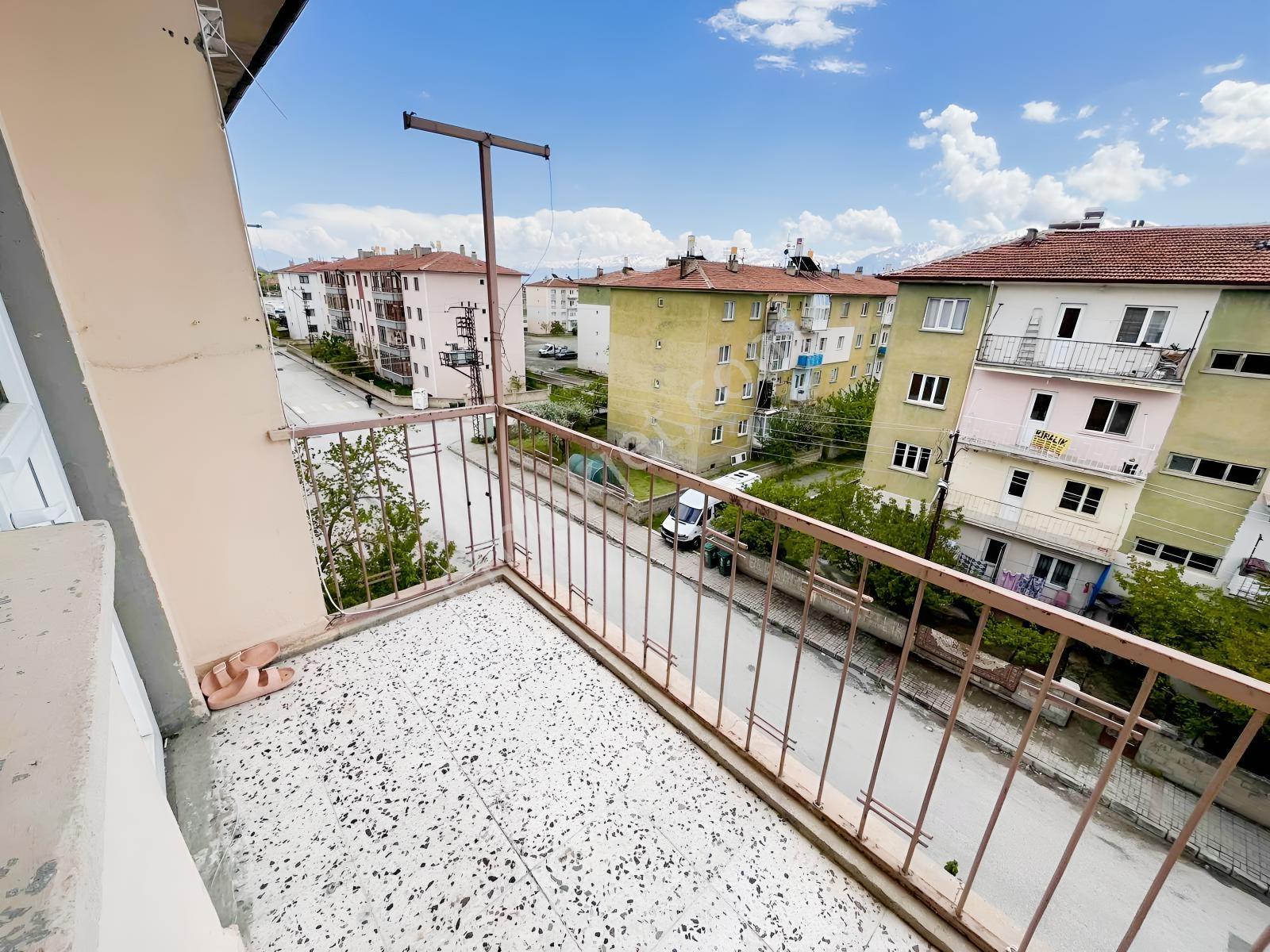 Remax Dem'den Akşemsettin Mahallesinde Kiralık 2+1 Daire - Görsel 16