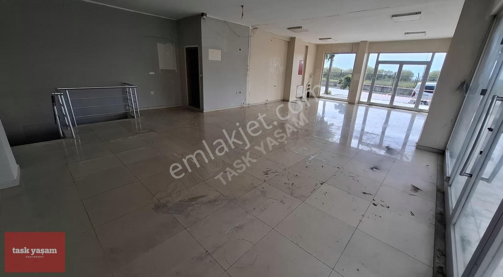 Tuzla Askeri Yol Cadde Üzeri Her Türlü İşe Uygun Kiralık Dükkan - Görsel 7