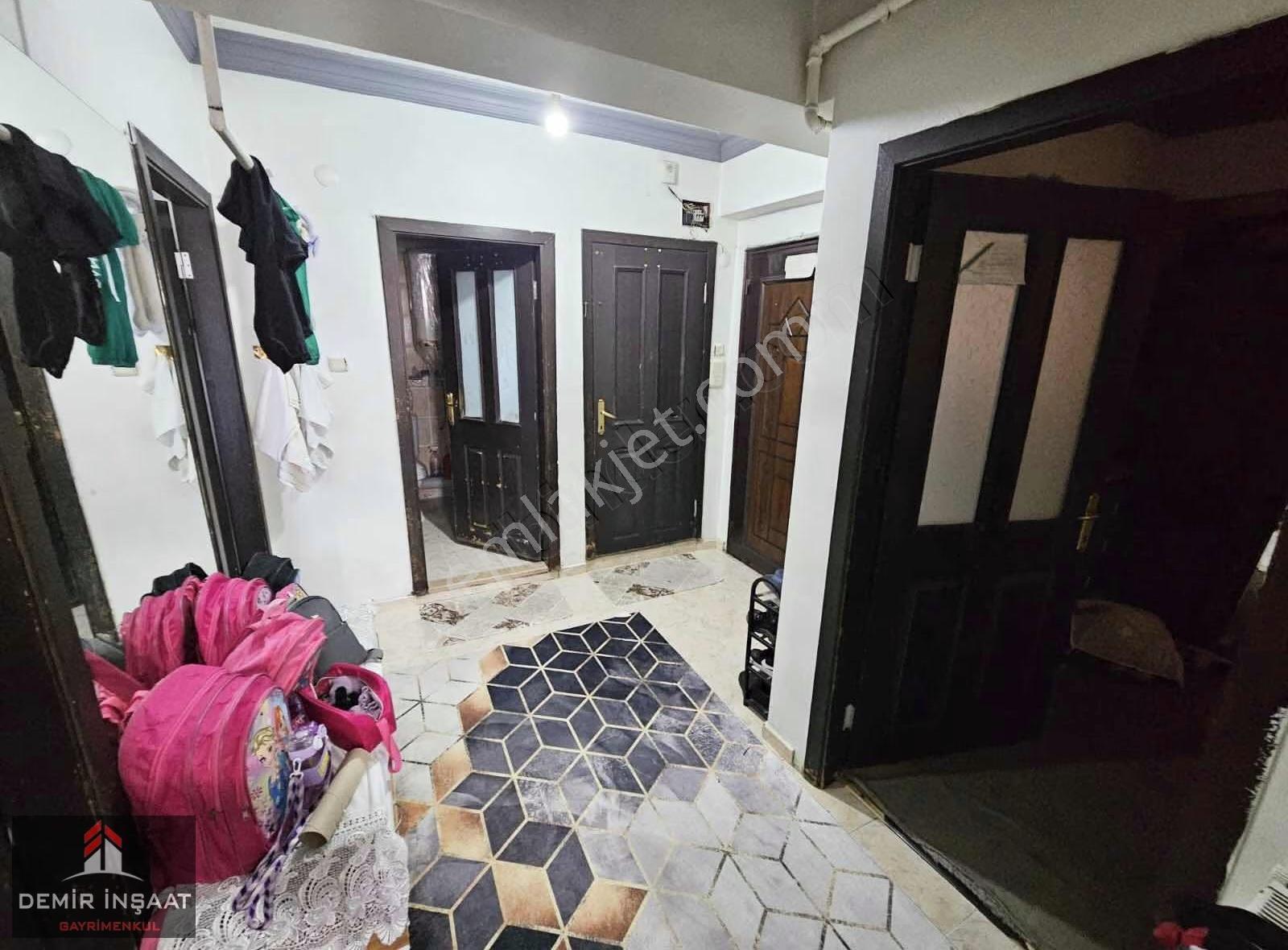 Demir İnşaat İsmetpaşa Mah Krediye Uygun 18 Yıllık Acil Arakat - Görsel 25