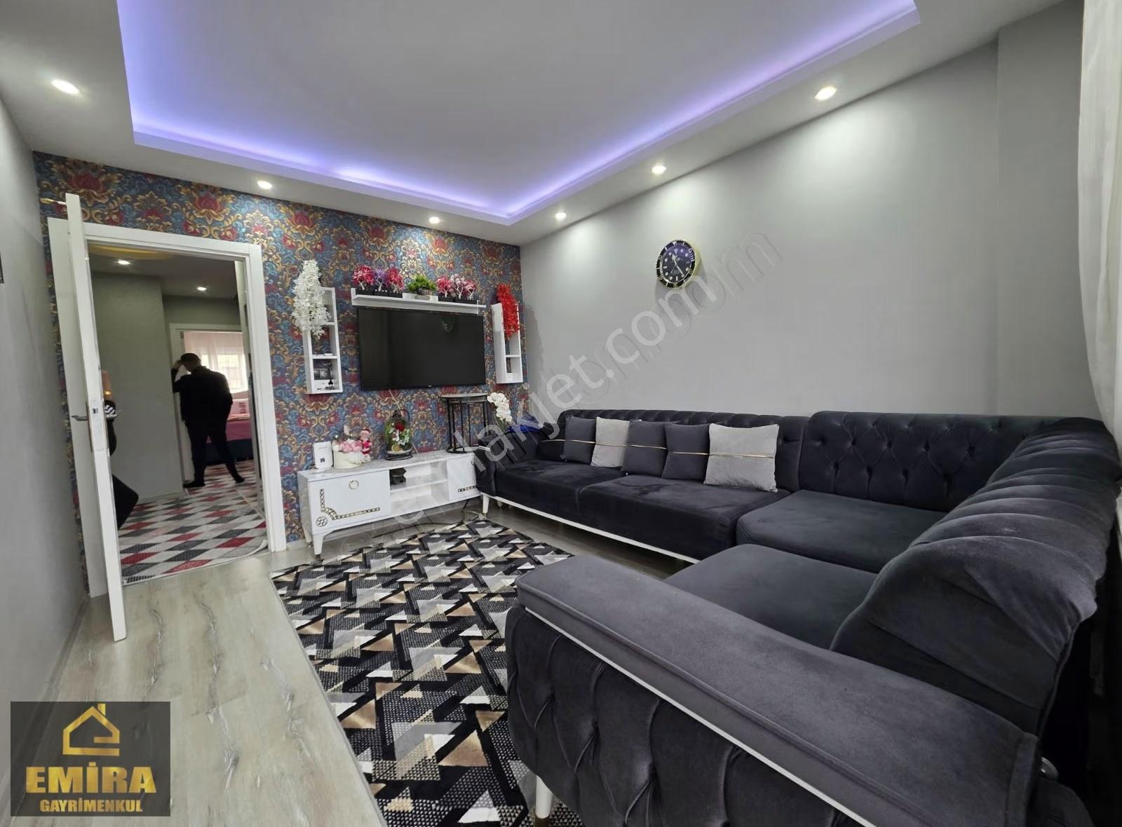 Bahcesehırde 5 +1 Genis Oturumlu Teraslı Dublex Daire - Görsel 9