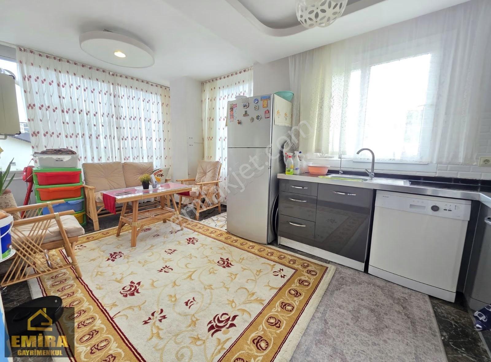 Yüzüncü Yılda 2 +1 Kapalı Mutfak Genis Oturumlu Full + Full Dair - Görsel 20