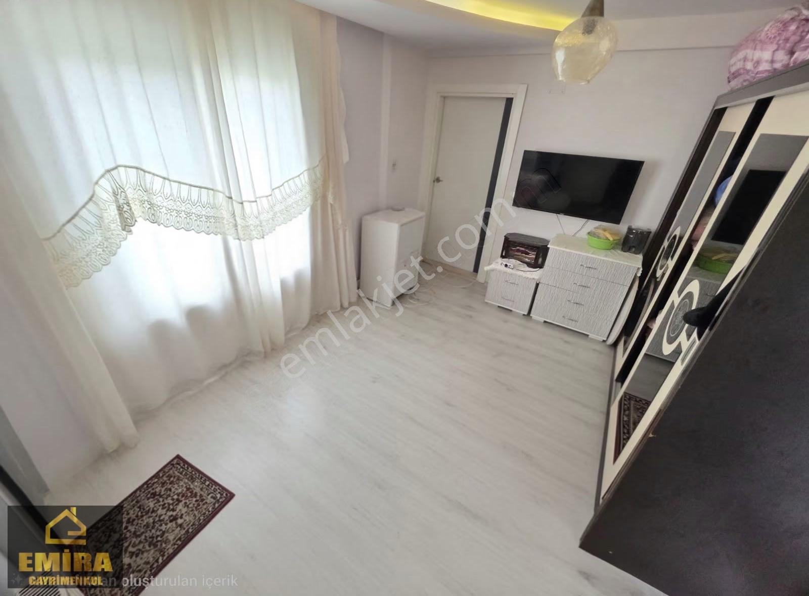 Yüzüncü Yılda 2 +1 Kapalı Mutfak Genis Oturumlu Full + Full Dair - Görsel 23