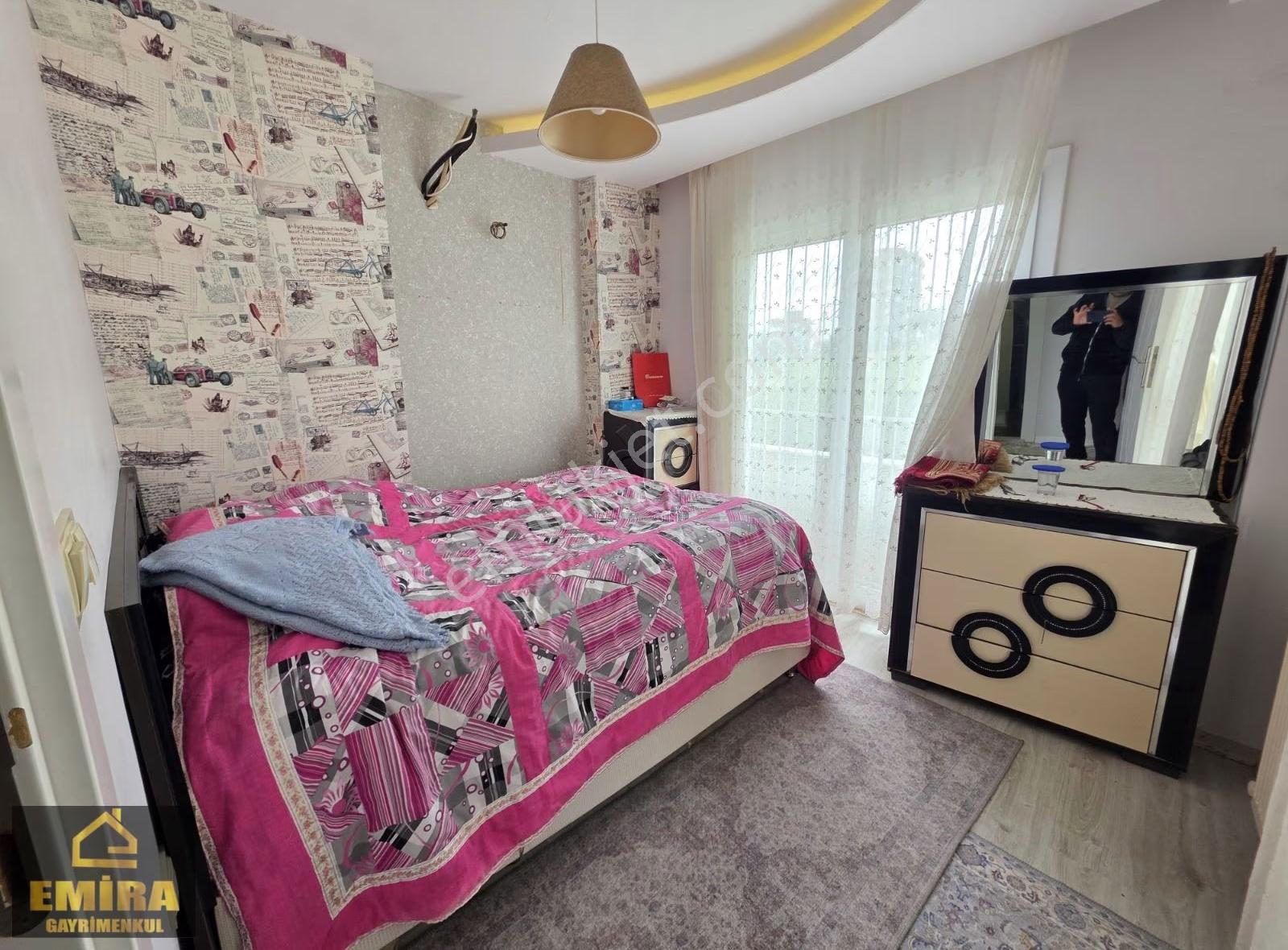 Yüzüncü Yılda 2 +1 Kapalı Mutfak Genis Oturumlu Full + Full Dair - Görsel 18