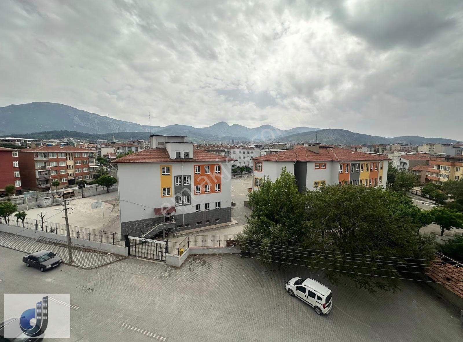 Kurtuluş Mahallesi Altıntaş Okulu Karşısı Satılık Dubleks - Görsel 2